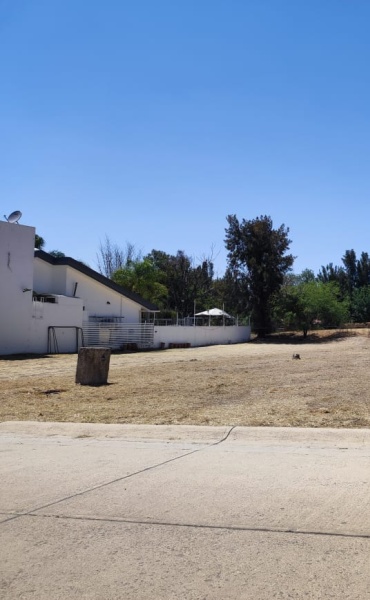 Terreno,En venta,1586